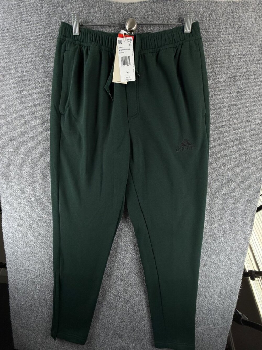 NWT Adidas Men Fleece Tapered Zip Leg Pants SHAGRN Size Medium Drawstring